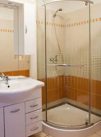 Guest house Bellis 3*